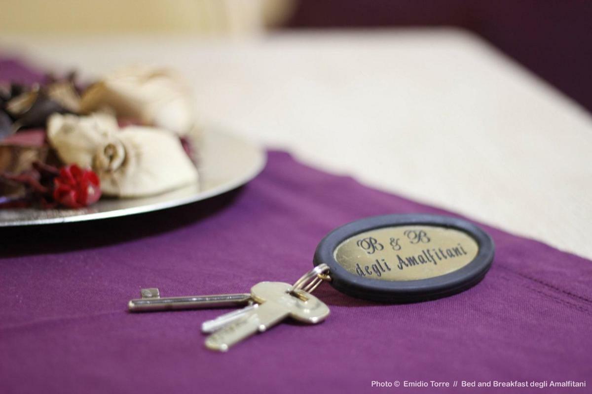 Amalfitani Salerno Centro Bed and Breakfast Eksteriør billede