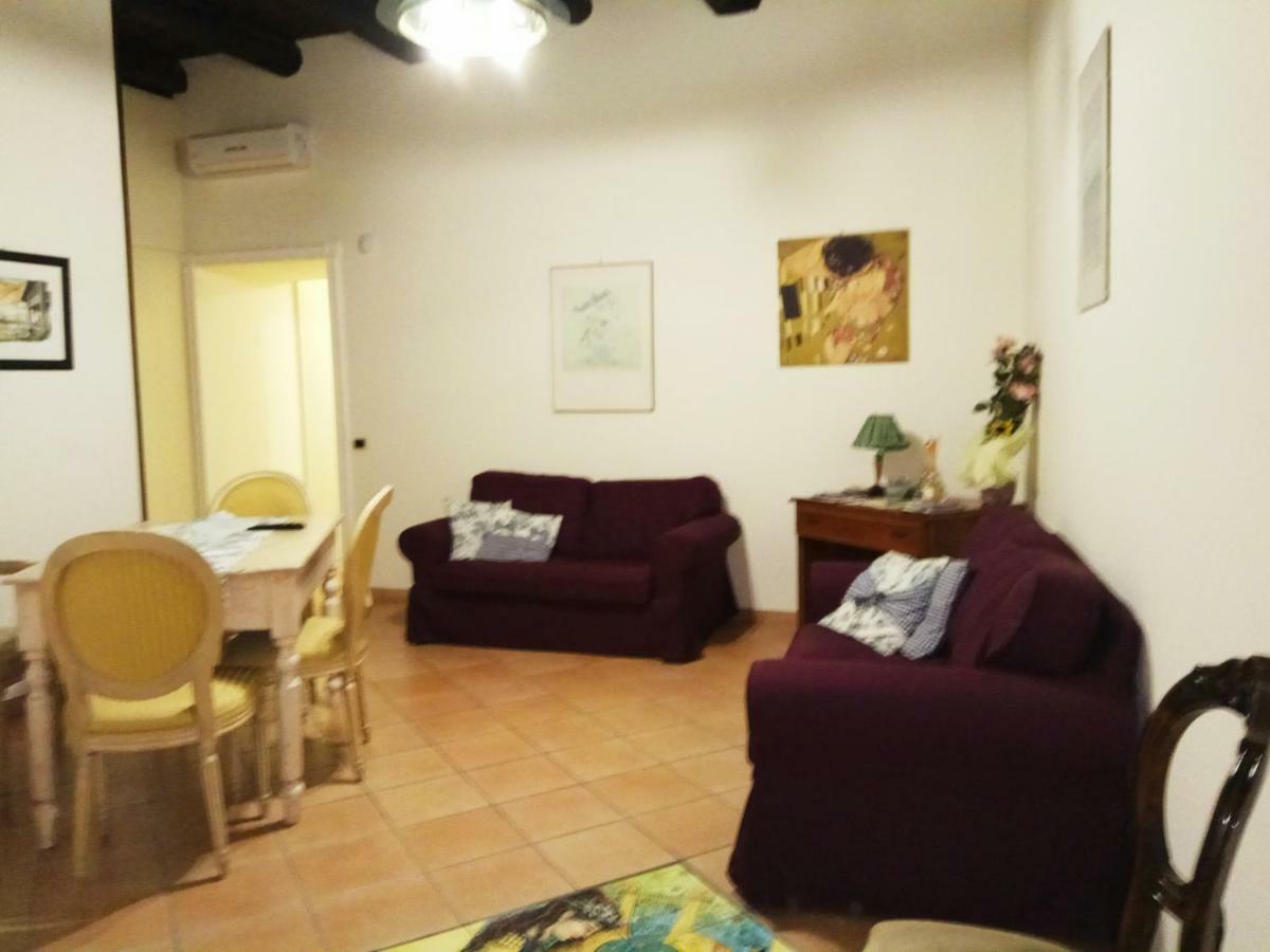 Amalfitani Salerno Centro Bed and Breakfast Eksteriør billede