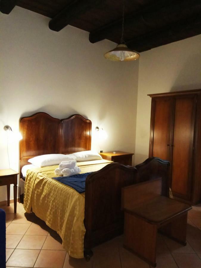 Amalfitani Salerno Centro Bed and Breakfast Eksteriør billede